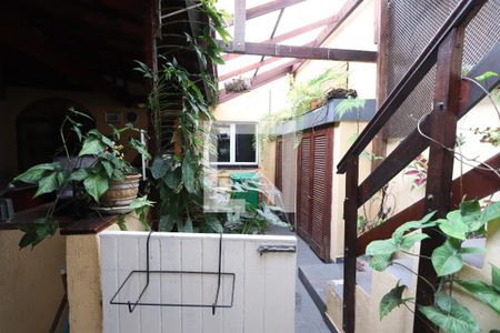 Casa à venda com 300m², 3 quartos e 2 vagasÁrea comum