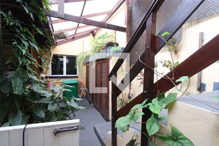 Casa à venda com 300m², 3 quartos e 2 vagasÁrea comum