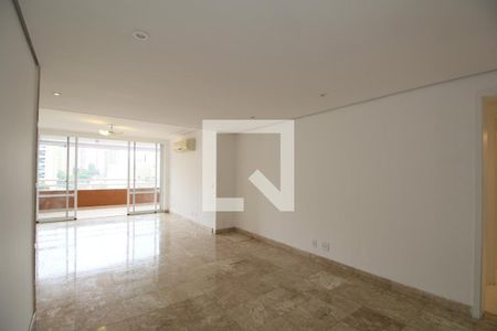 Sala de apartamento à venda com 4 quartos, 151m² em Paraíso do Morumbi, São Paulo
