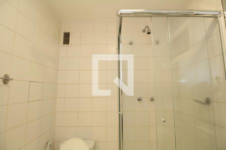 Apartamento à venda com 151m², 4 quartos e 3 vagasBanheiro social 2