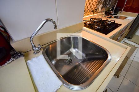 Apartamento à venda com 80m², 2 quartos e 1 vaga Apartamento à venda com 80m², 2 quartos e 1 vagaÁrea de Serviço