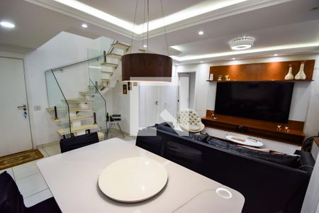 Apartamento à venda com 80m², 2 quartos e 1 vaga Apartamento à venda com 80m², 2 quartos e 1 vagaSala