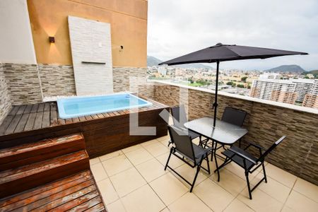 Apartamento à venda com 80m², 2 quartos e 1 vaga Apartamento à venda com 80m², 2 quartos e 1 vagaCobertura - Piscina