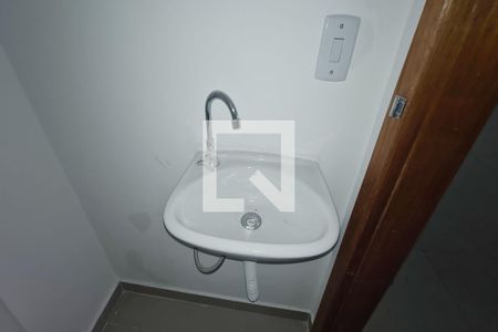 Casa de condomínio à venda com 139m², 3 quartos e 1 vagaLavabo