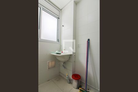 Apartamento à venda com 67m², 3 quartos e 2 vagas Apartamento à venda com 67m², 3 quartos e 2 vagasCozinha e Área de Serviço