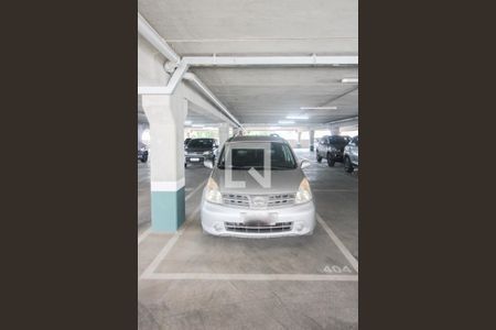 Apartamento à venda com 67m², 3 quartos e 2 vagas Apartamento à venda com 67m², 3 quartos e 2 vagasGaragem vaga 1 e 2 em linha