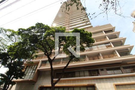 Apartamento à venda com 144m², 3 quartos e 2 vagasFachada