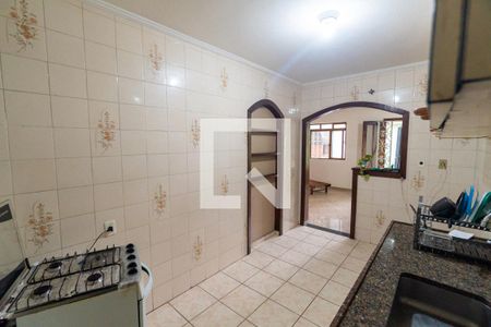 Casa à venda com 145m², 3 quartos e 2 vagas Casa à venda com 145m², 3 quartos e 2 vagasCozinha