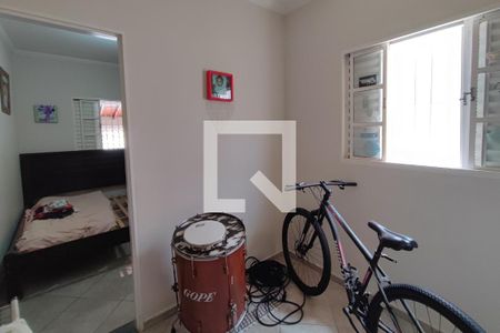 Casa à venda com 58m², 3 quartos e 3 vagas Casa à venda com 58m², 3 quartos e 3 vagasQuarto 3