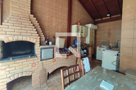 Casa à venda com 58m², 3 quartos e 3 vagas Casa à venda com 58m², 3 quartos e 3 vagasÁrea gourmet