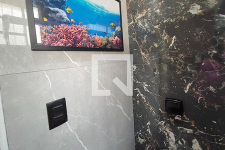 Casa à venda com 58m², 3 quartos e 3 vagas Casa à venda com 58m², 3 quartos e 3 vagasBanheiro Social