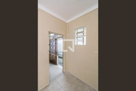 Sala - Hall da entrada de casa para alugar com 2 quartos, 60m² em Irajá, Rio de Janeiro