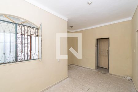 Casa para alugar com 2 quartos, 60m² em Irajá, Rio de Janeiro