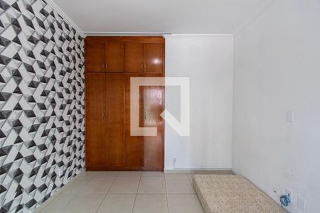 Apartamento para alugar com 98m², 2 quartos e 1 vaga Apartamento para alugar com 98m², 2 quartos e 1 vagaQuarto