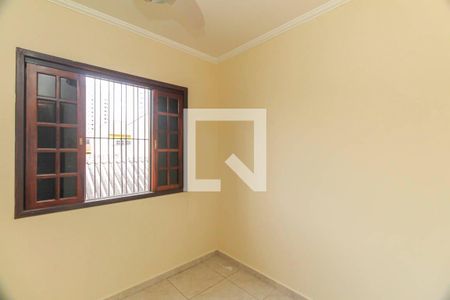 Casa à venda com 220m², 3 quartos e 2 vagasQuarto 3