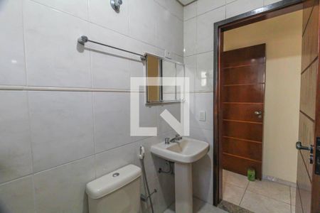 Casa à venda com 220m², 3 quartos e 2 vagasBanheiro 2