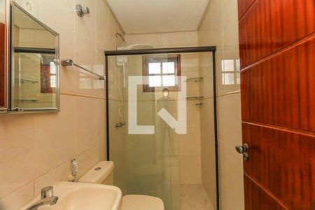 Casa à venda com 220m², 3 quartos e 2 vagasBanheiro 3