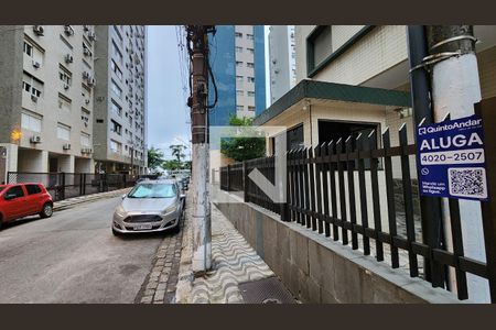 Vista da Rua de kitnet/studio para alugar com 1 quarto, 36m² em Boqueirão, Santos