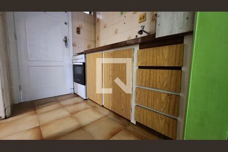 Cozinha de kitnet/studio para alugar com 1 quarto, 36m² em Boqueirão, Santos