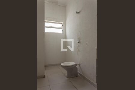 Casa à venda com 190m², 3 quartos e 3 vagasBanheiro