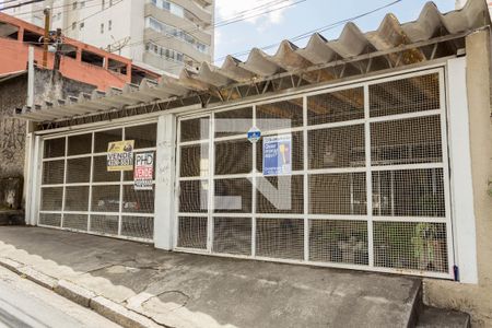 Casa à venda com 190m², 3 quartos e 3 vagasFachada
