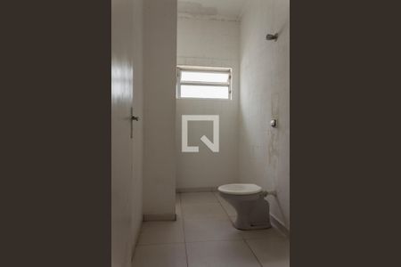 Casa à venda com 190m², 3 quartos e 3 vagasBanheiro