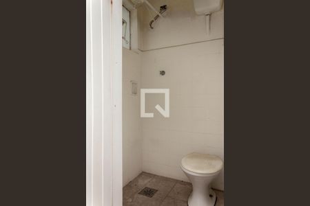 Casa à venda com 190m², 3 quartos e 3 vagasBanheiro da area de serviço