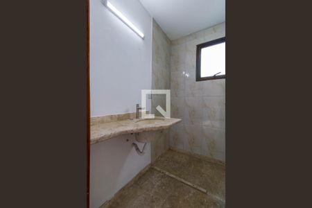 Apartamento para alugar com 236m², 4 quartos e 4 vagasBanheiro do Quarto 3