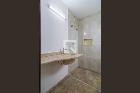 Apartamento para alugar com 236m², 4 quartos e 4 vagasBanheiro do Quarto 2