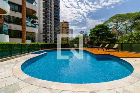 Apartamento para alugar com 236m², 4 quartos e 4 vagasÁrea comum