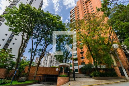 Apartamento para alugar com 236m², 4 quartos e 4 vagasÁrea comum