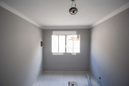Sala de casa para alugar com 2 quartos, 50m² em Taboão, Diadema