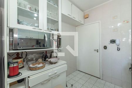 Apartamento à venda com 70m², 2 quartos e 2 vagasCozinha