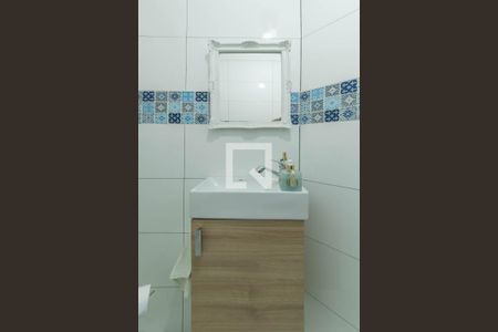 Apartamento à venda com 70m², 2 quartos e 2 vagasBanheiro de Serviço