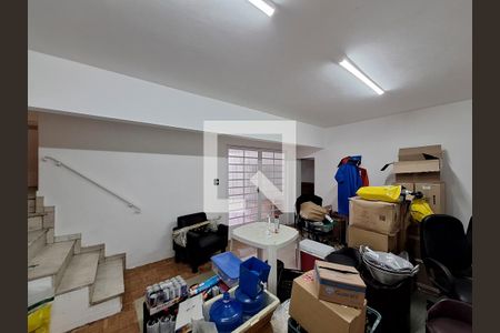 Casa à venda com 250m², 4 quartos e 3 vagas Casa à venda com 250m², 4 quartos e 3 vagasÁrea comum