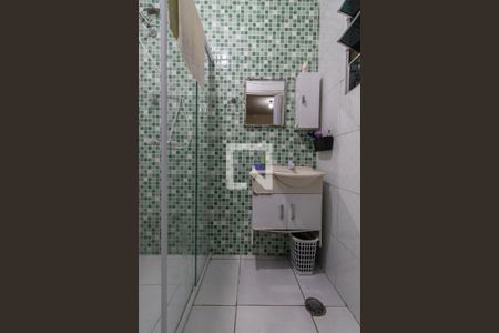 Casa à venda com 120m², 3 quartos e 2 vagas Casa à venda com 120m², 3 quartos e 2 vagasBanheiro