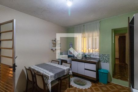 Casa à venda com 120m², 3 quartos e 2 vagas Casa à venda com 120m², 3 quartos e 2 vagasCozinha Casa 2