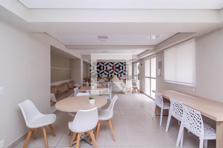 Apartamento para alugar com 27m², 1 quarto e sem vagaÁrea comum - Salão de festas