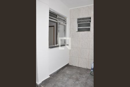 Casa para alugar com 70m², 2 quartos e sem vaga Casa para alugar com 70m², 2 quartos e sem vagaDetalhe - Área de Serviço e Quintal