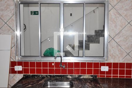 Casa para alugar com 70m², 2 quartos e sem vaga Casa para alugar com 70m², 2 quartos e sem vagaDetalhe - Cozinha Americana