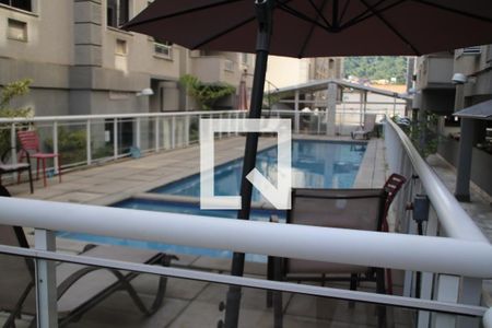 Apartamento à venda com 60m², 2 quartos e 1 vaga Apartamento à venda com 60m², 2 quartos e 1 vagaÁrea comum - Piscina