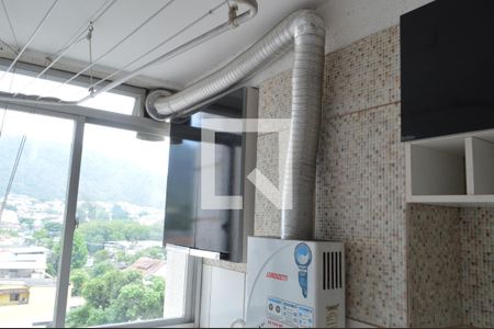 Apartamento à venda com 60m², 2 quartos e 1 vagaÁrea de Serviço