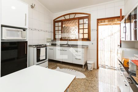Casa para alugar com 196m², 4 quartos e 4 vagasCozinha