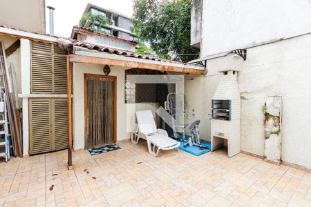 Casa para alugar com 196m², 4 quartos e 4 vagasQuintal