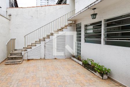 Casa para alugar com 196m², 4 quartos e 4 vagasQuintal