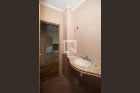 Apartamento à venda com 138m², 3 quartos e 1 vaga Apartamento à venda com 138m², 3 quartos e 1 vagaBanheiro 2