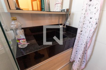 Casa de condomínio à venda com 125m², 3 quartos e 2 vagas Casa de condomínio à venda com 125m², 3 quartos e 2 vagasBanheiro da Suíte