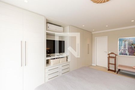 Apartamento à venda com 205m², 4 quartos e 4 vagasSuíte 1