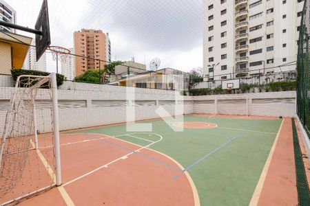 Apartamento à venda com 205m², 4 quartos e 4 vagasQuadra