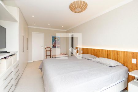 Apartamento à venda com 205m², 4 quartos e 4 vagasSuíte 1